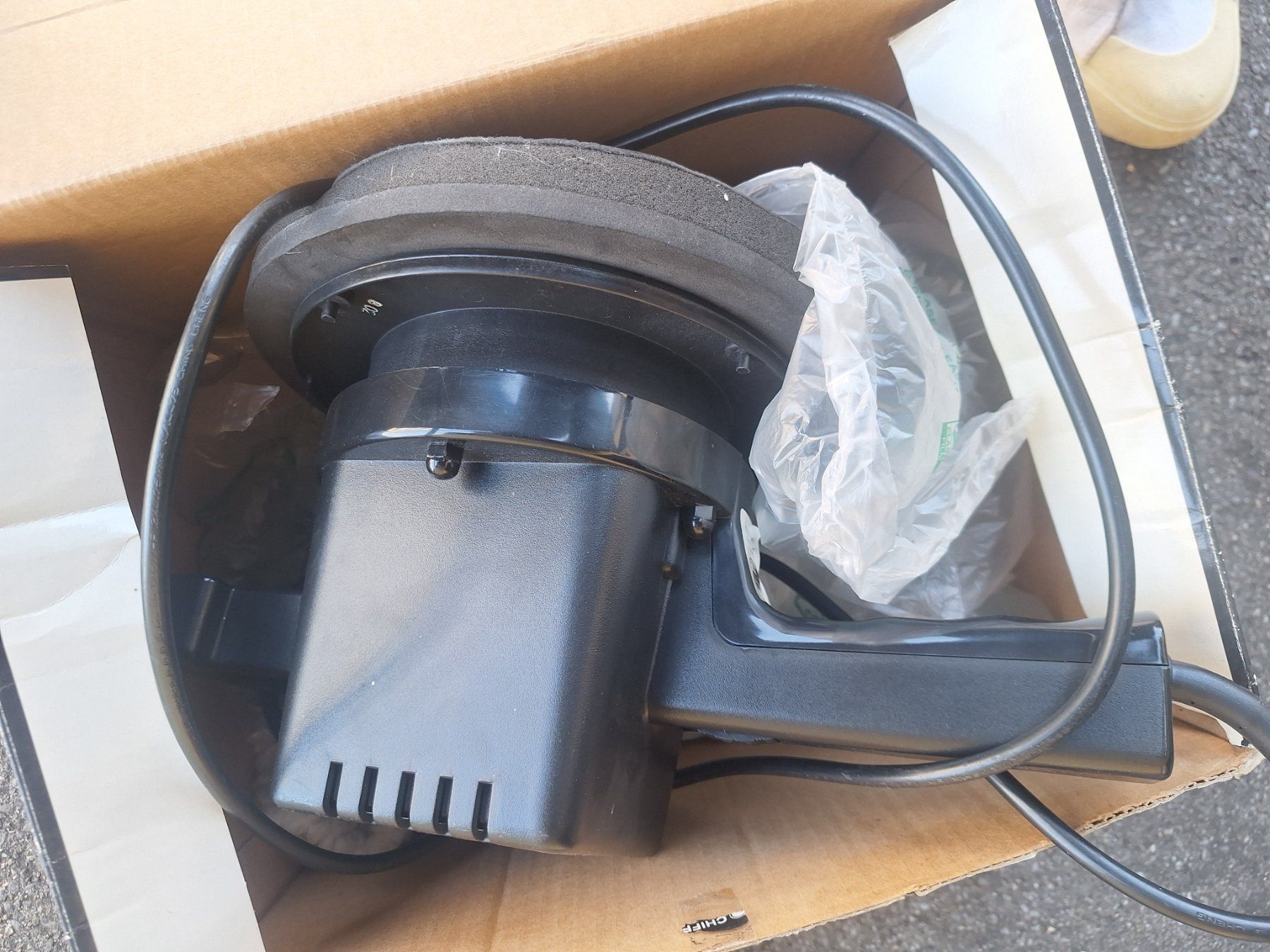 Elettrodomestici da cucina: Aroso Auto-Polierer 230 Volt mit OVP – Usato da Lachen SZ venduto da arm_88pw 4