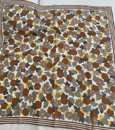 Fisba Stoffels Seiden Foulard 🌸