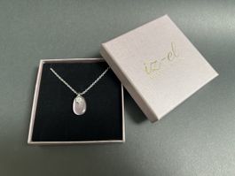 Kette mit Anhänger