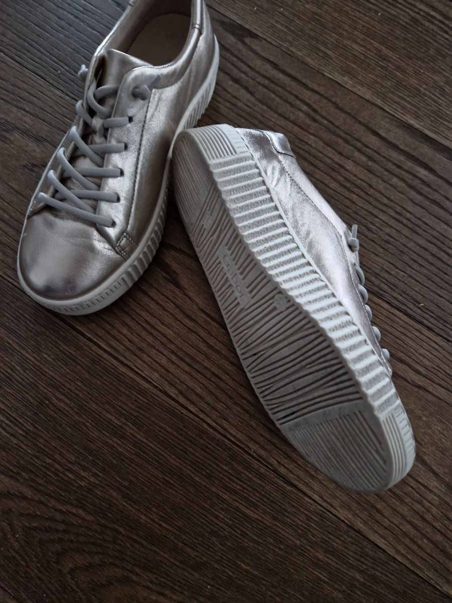Gabor Chaussures femmes: Gabor Sneaker silber Grösse 37,5 – D'occasion à Wohlen AG par Coco_91 2