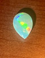 Opal Tropfenform 1,5 ct geschliffen neu 