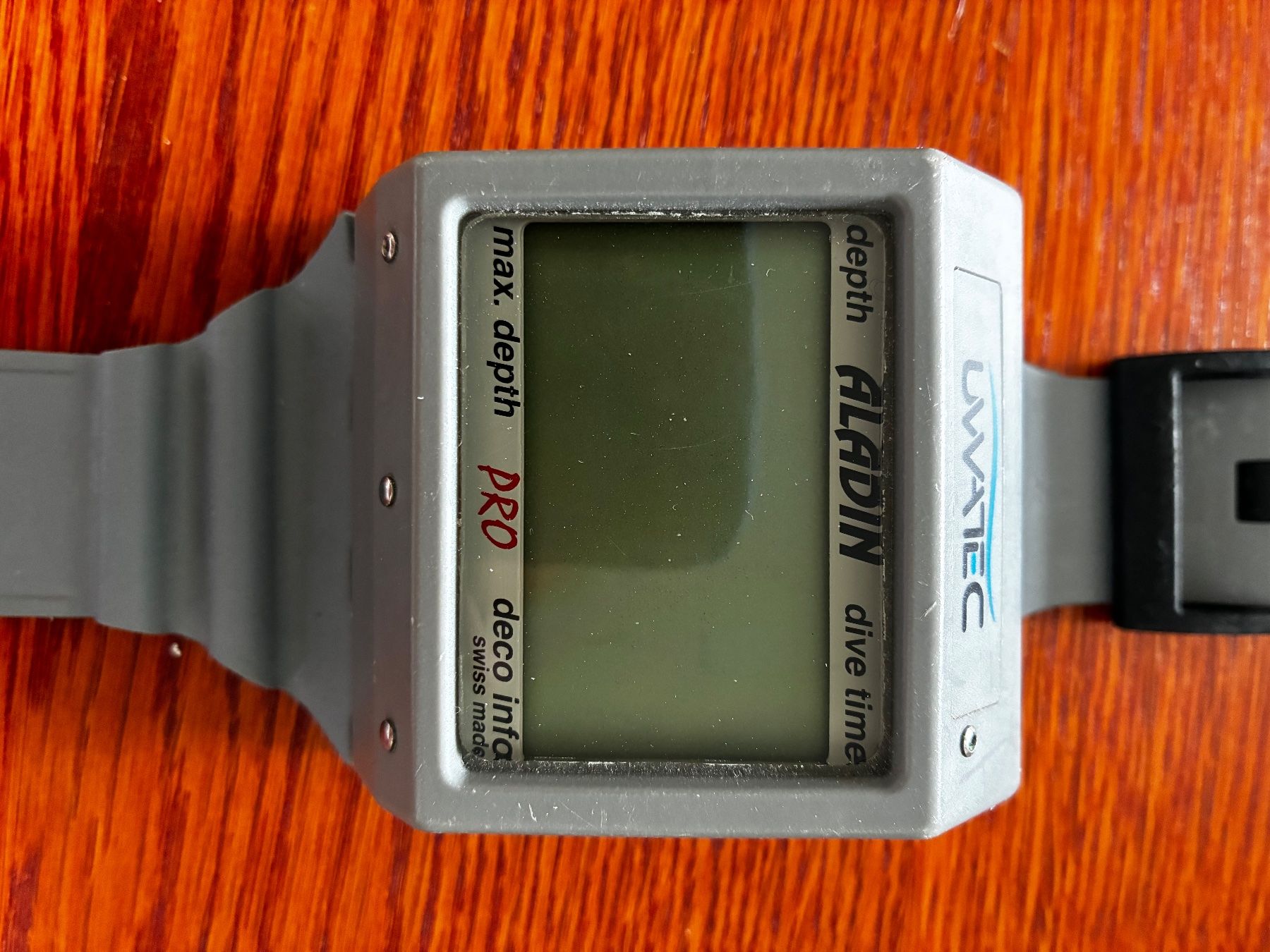 Orologi: Aladin Pro mit Memo Mouse – Usato da Sarmenstorf venduto da Esel_2012