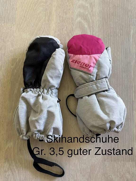 Guanti: Skihandschuhe – Usato da Wädenswil venduto da Rabl22