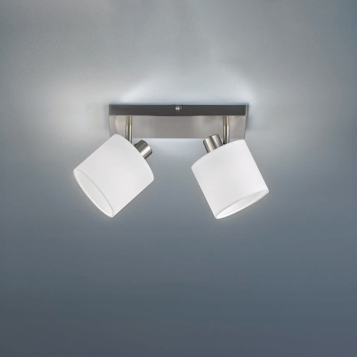 Lampadari & plafoniere: Deckenleuchte, 2er Strahler, Weiss – Nuovo (secondo la descrizione) da Kreuzlingen venduto da Smart-Light