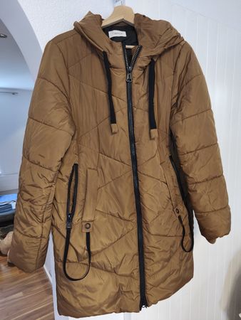 Gesteppte Jacke von Cartoon, senffarben, Grösse 42.