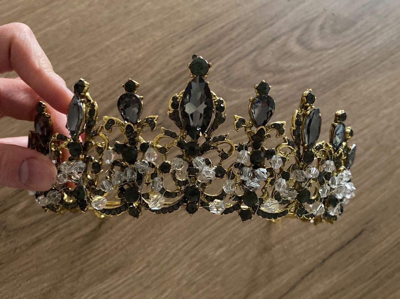 Accessori per capelli: Schöne Tiara / Krönchen / Shooting Accessoires – Usato da Olten venduto da ale_nb2x 2