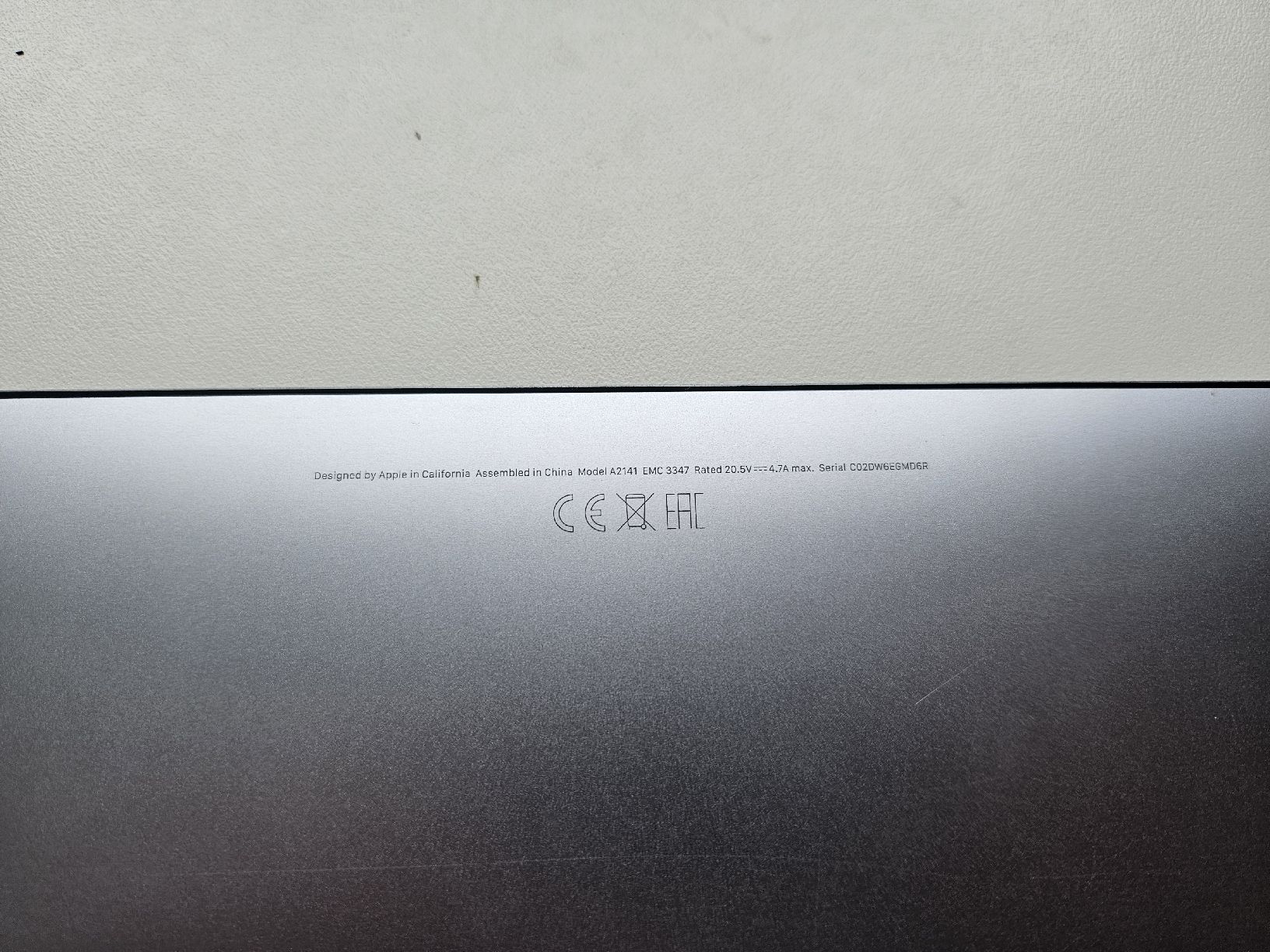 Apple Notebook: topcase von Apple MacBook Pro 16 2019 – Usato da Biberist venduto da Volo28 6