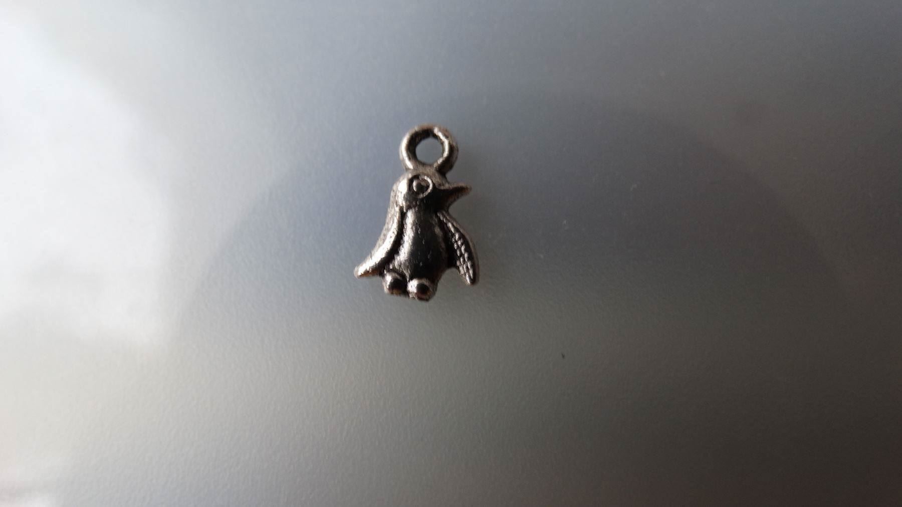 Anhänger: 5 Anhänger Pinguin ca13mm  altversilbert – Neu (gemäss Beschreibung) aus Alpnachstad von perlengaby 2