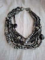 Collier bohème noir multi-chaînes