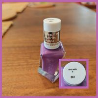 Nagellack neu, ungeöffnet. 