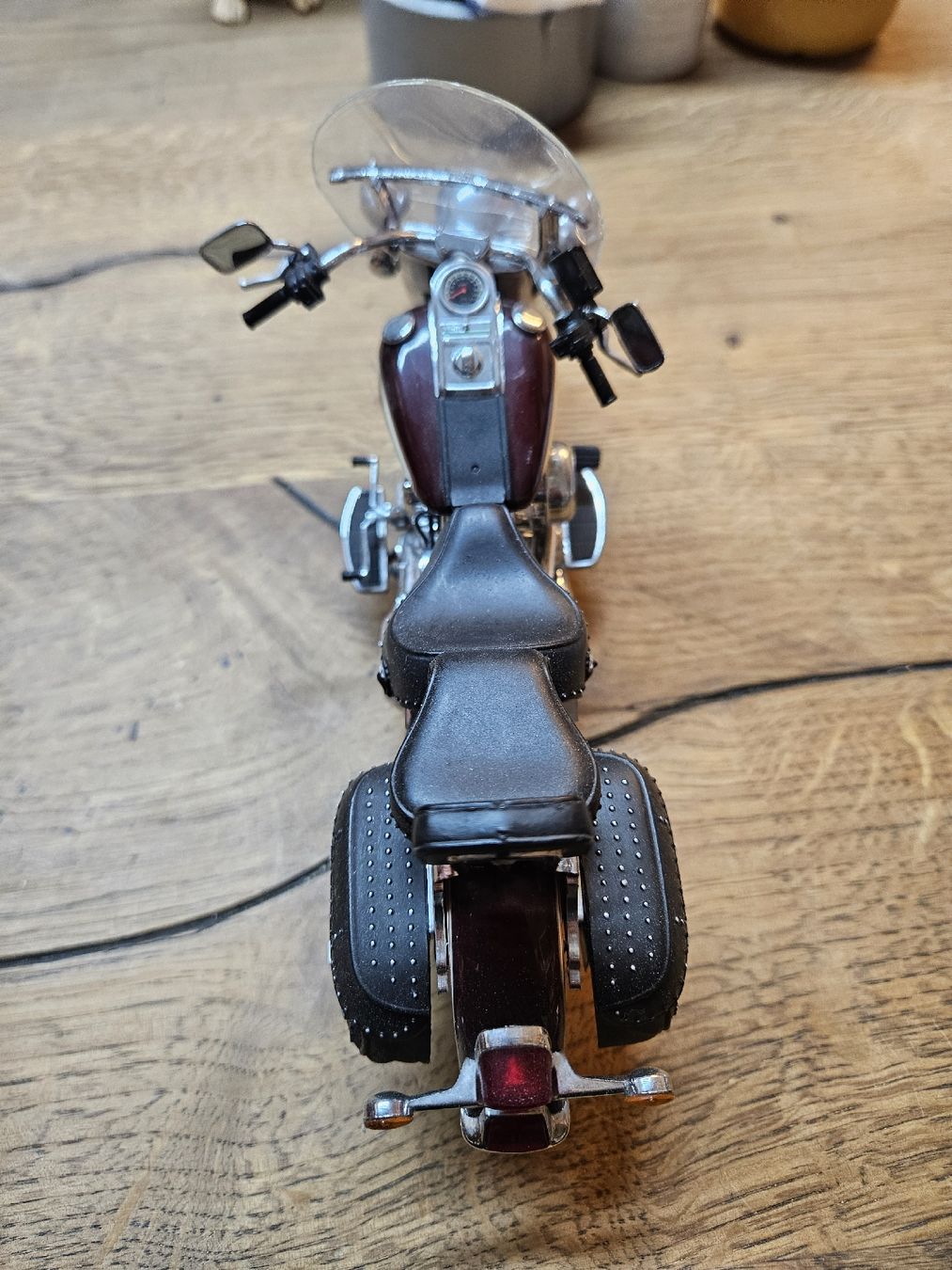 Kit di modellismo & Modellini statici: Harley Davidson Heritage Softail Massstab (D) – Usato da Rorschach venduto da TimelessTrading 4