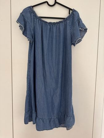 Denim Dress off-shoulder ruffled hem size S good condition