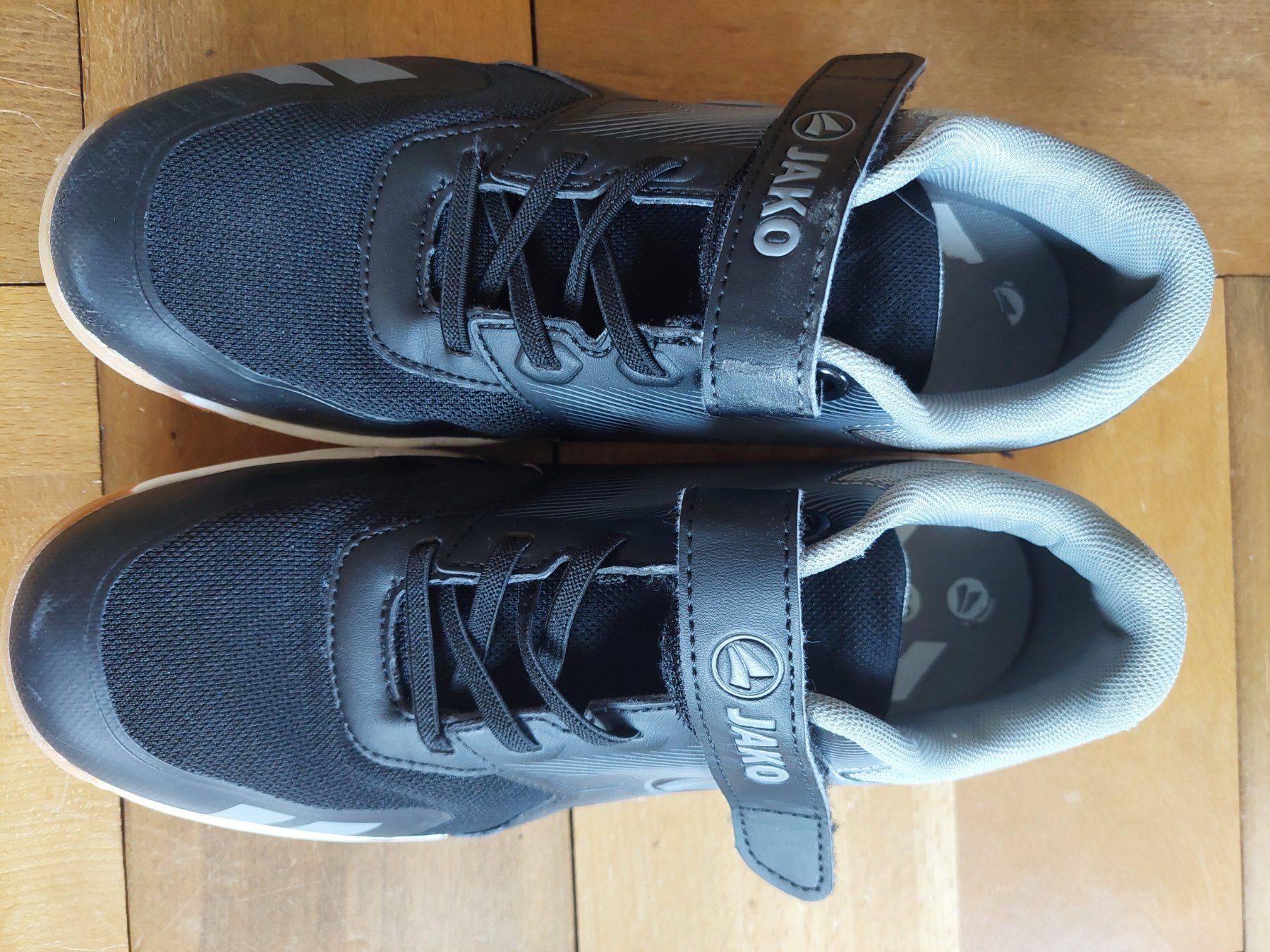 Jako Scarpe da donna: Jako Hallen-Turnschuhe Grösse 40 – Usato da Beckenried venduto da Havacola 4