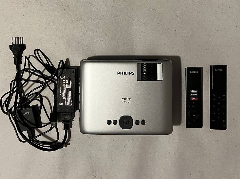 Vidéoprojecteurs: Philips Neopix Ultra 2+  – D'occasion à Zürich par Michele21.