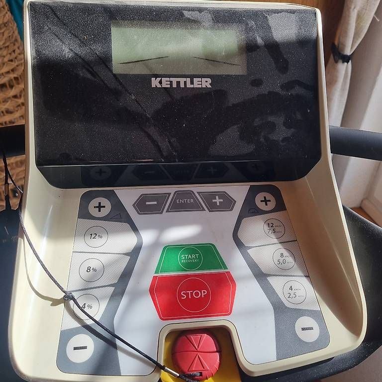 Hometrainer: Kettler Laufband – Usato da Wohlen b. Bern venduto da tru_7ywv 3