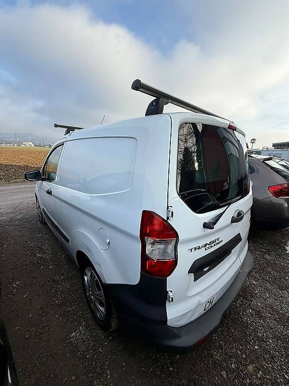 Veicoli commerciali: FORD Transit Courier Van 1.6 Diesel – Usato da Weinfelden venduto da espen19 3