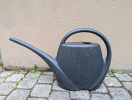 Anthrazit Giesskanne für Garten, Balkon - Sommerhit! 8 Liter