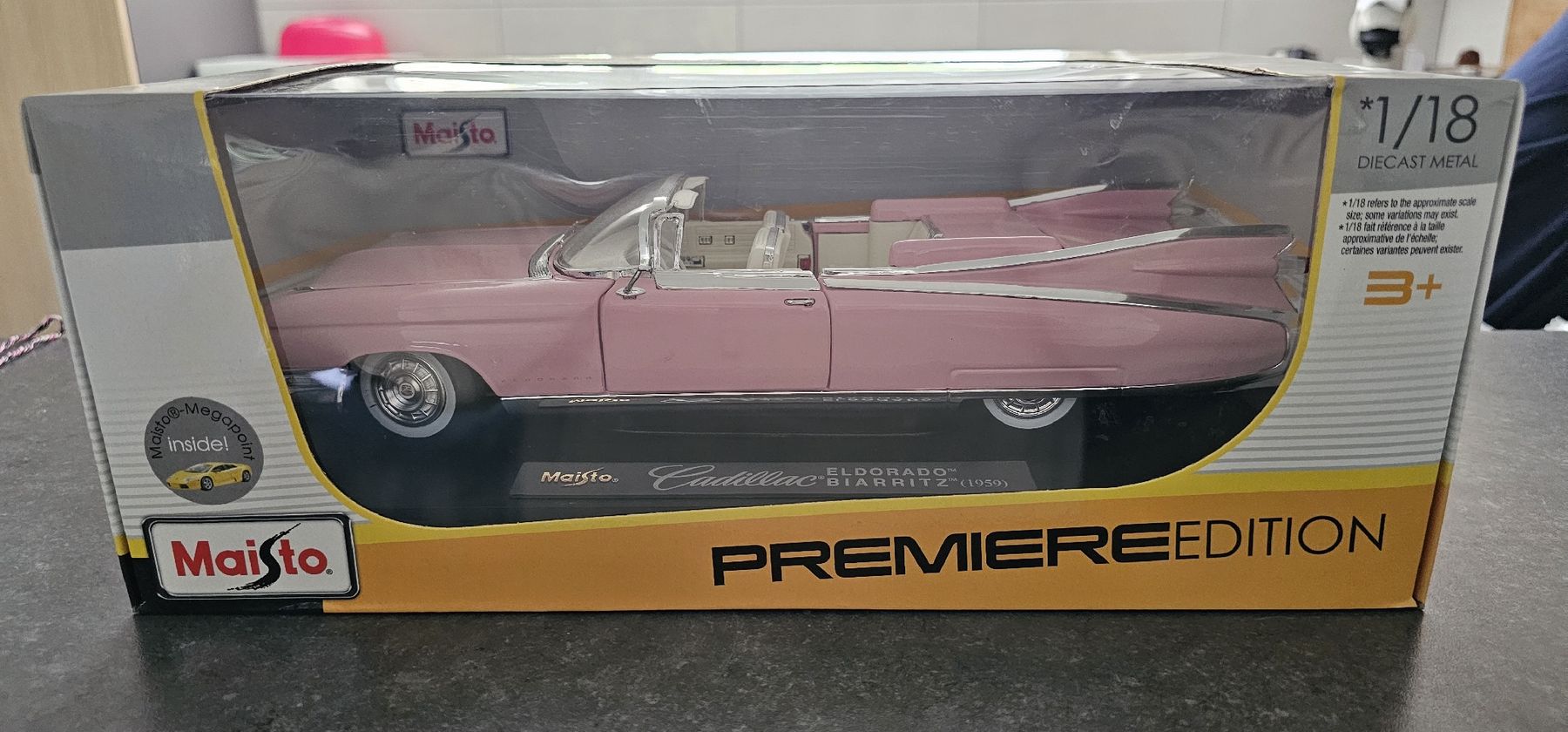 Cadillac Modellini d'auto: Cadillac Eldorado biarritz 1959 – Nuovo e nell'imballaggio originale da Perrefitte venduto da H.S2K 2