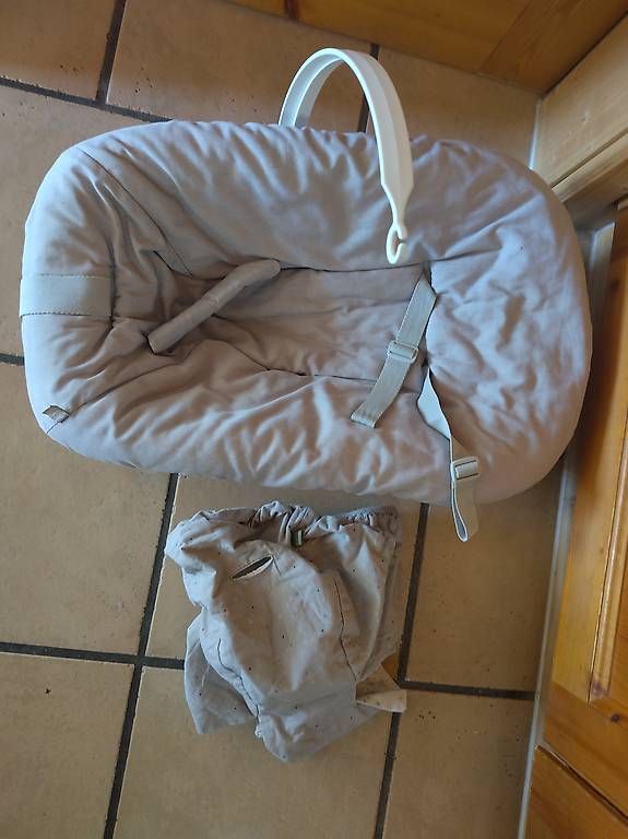 Stokke Sdraiette & Sdraiette a dondolo: Stokke Tripp Trapp Newborn Set – Usato da Einsiedeln venduto da Jackt91 1