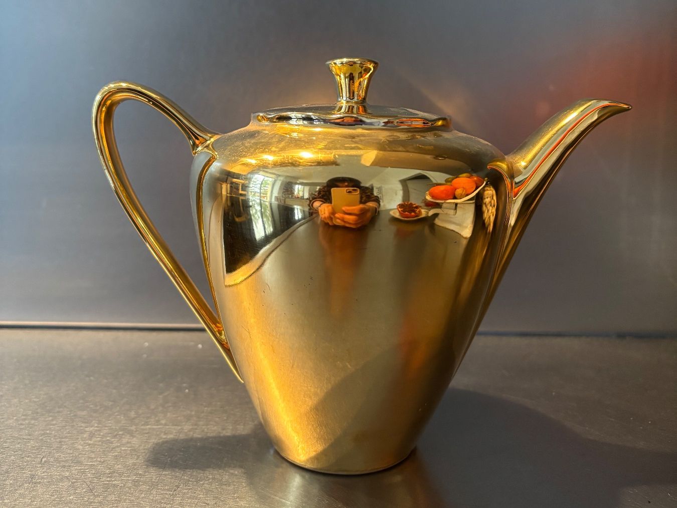 Teiere: Théière ancienne dorée – Usato da Neuchatel venduto da melagian