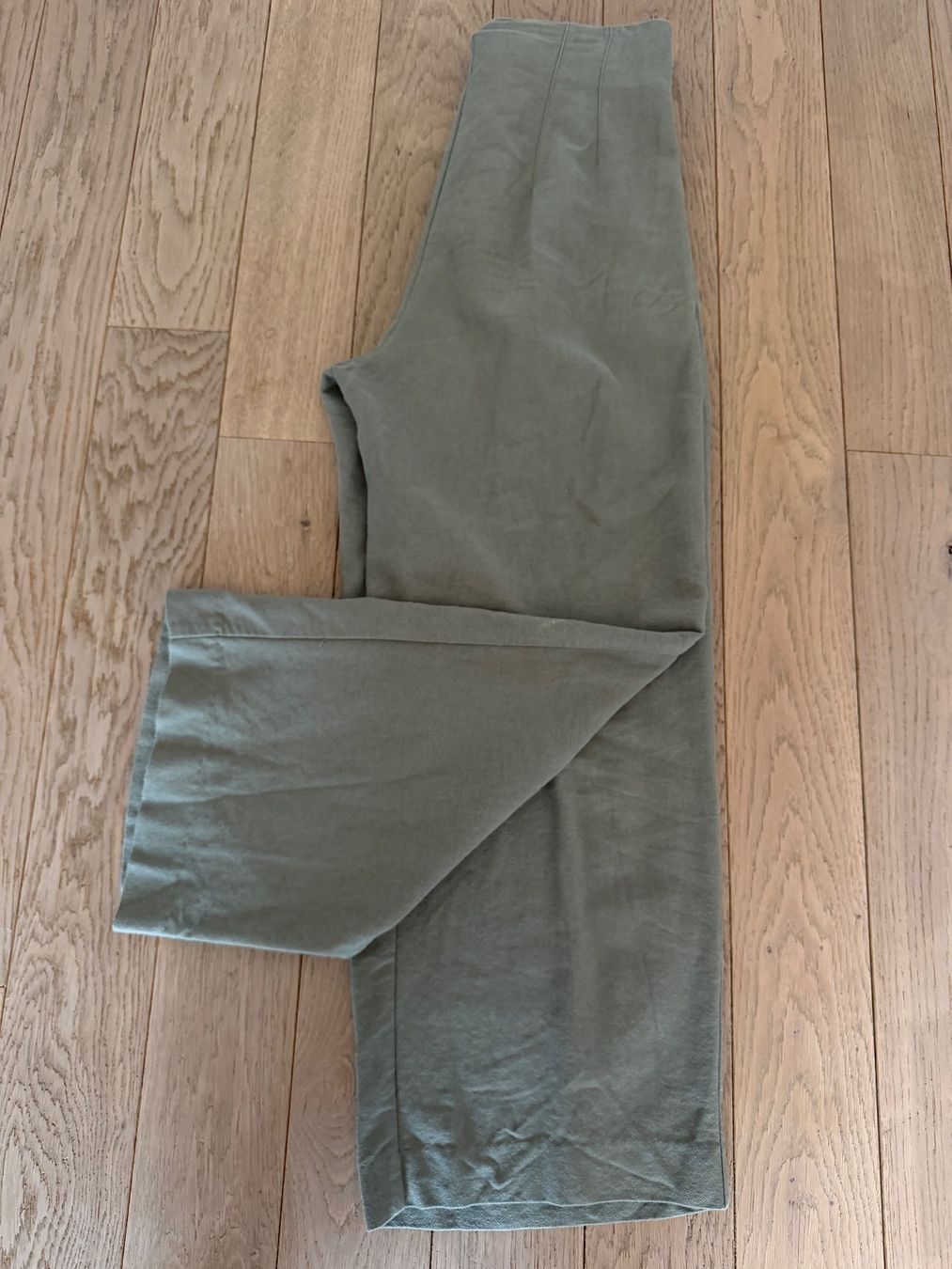 Zara Pantalons: Hose Gr. XS Zara – Neuf (Voir description) à Wiesendangen par gefion99 2