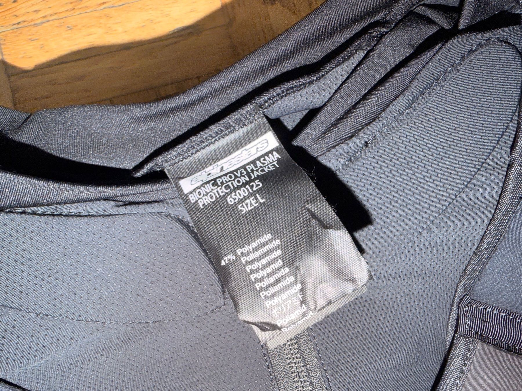 Alpinestars Jacken: Alpinestars Bionic Pro V3 Plasma Protection Jacket – Gebraucht aus Amriswil von Trivet 4