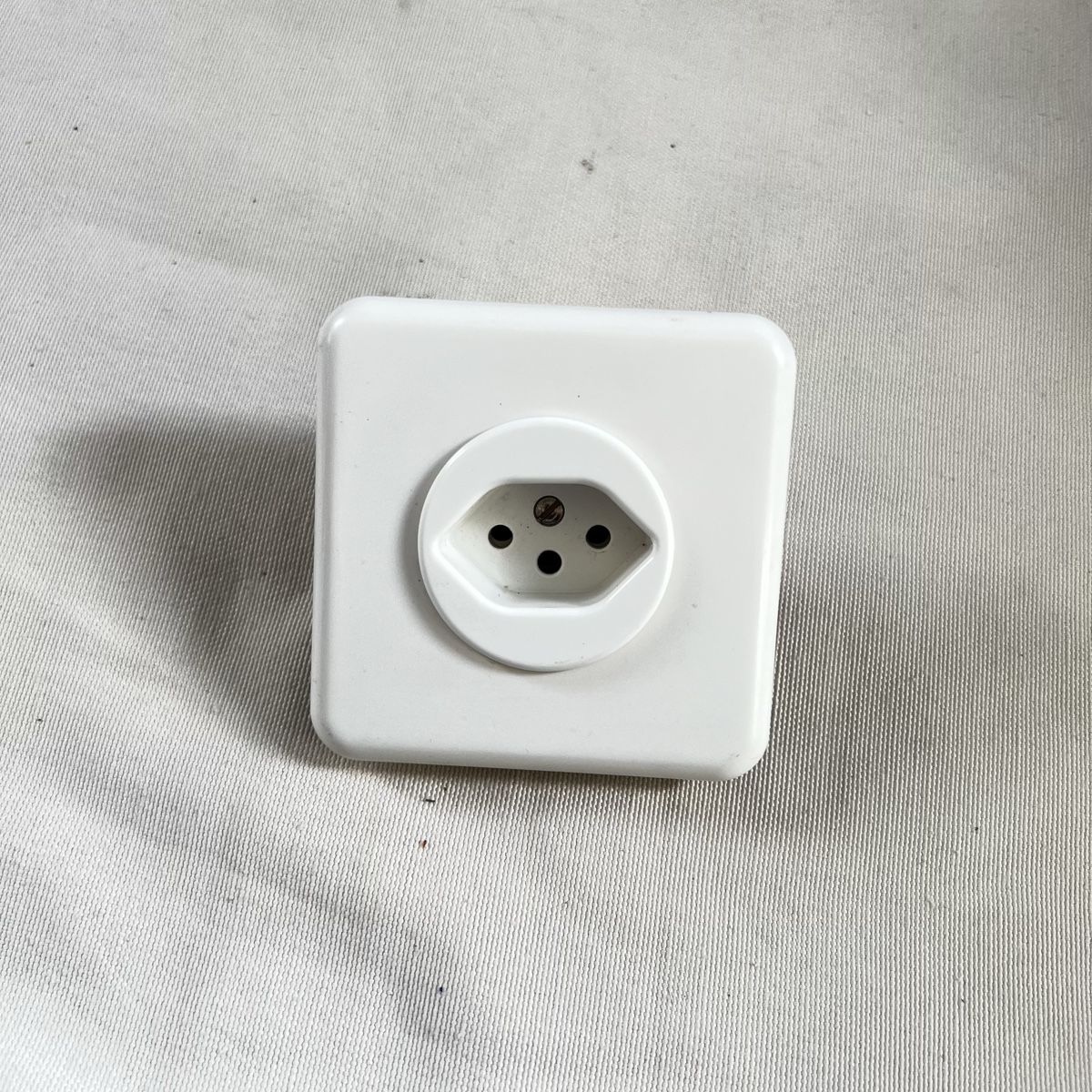 Stecker: Steckdose T13 – Gebraucht aus Winterthur von Fredy972