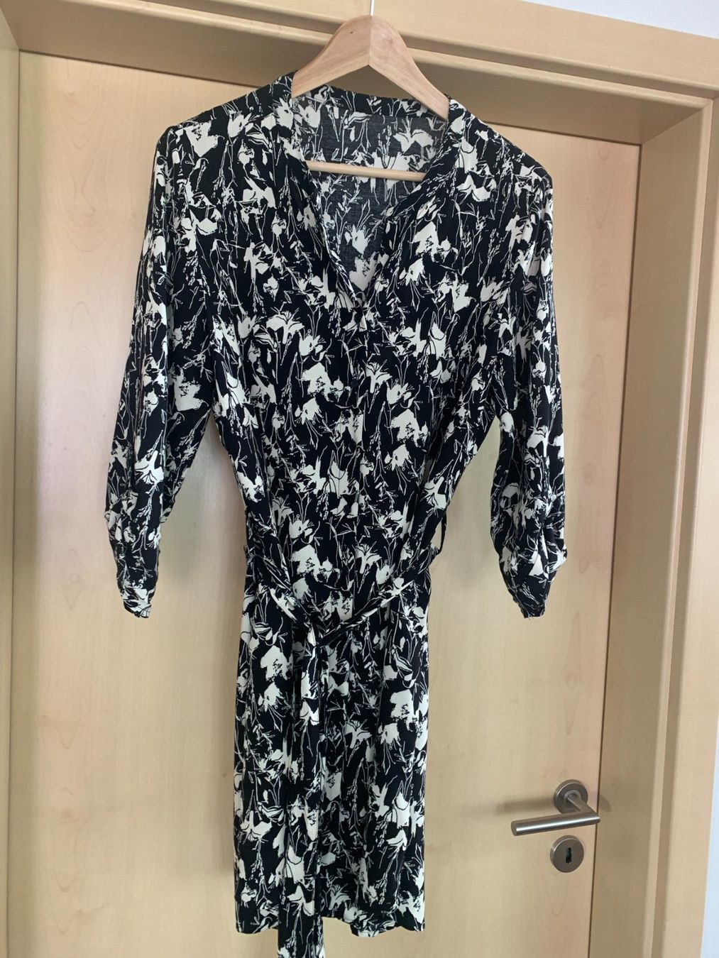 Vestiti: Damenkleid Gr.L schwarz/beige – Nuovo (secondo la descrizione) da Azmoos venduto da Verwir64 1