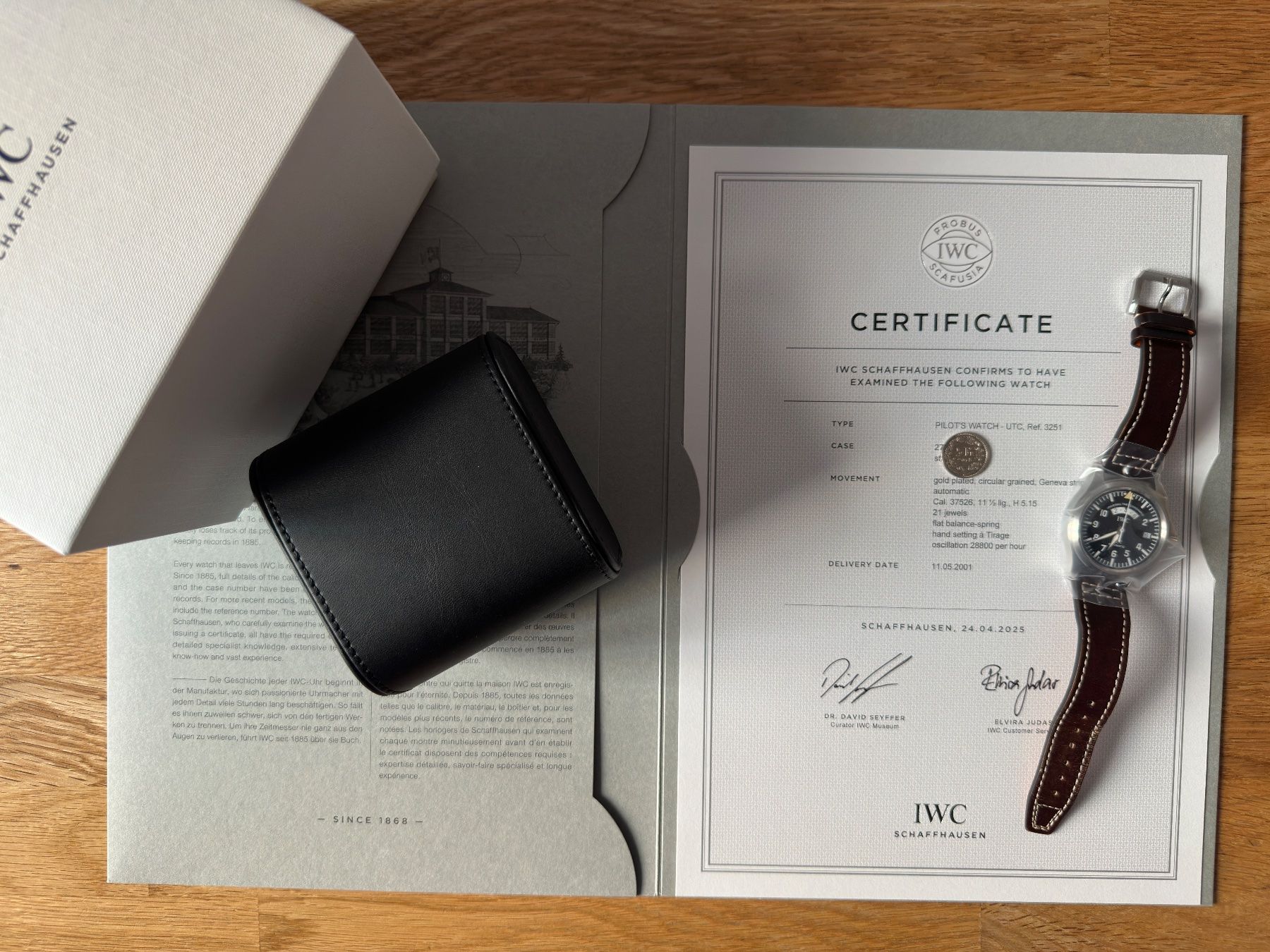 IWC Orologi: IWC Pilot Spitfire UTC IW325101 Full-Set + IWC COA – Usato da Matten b. Interlaken venduto da cour13 9