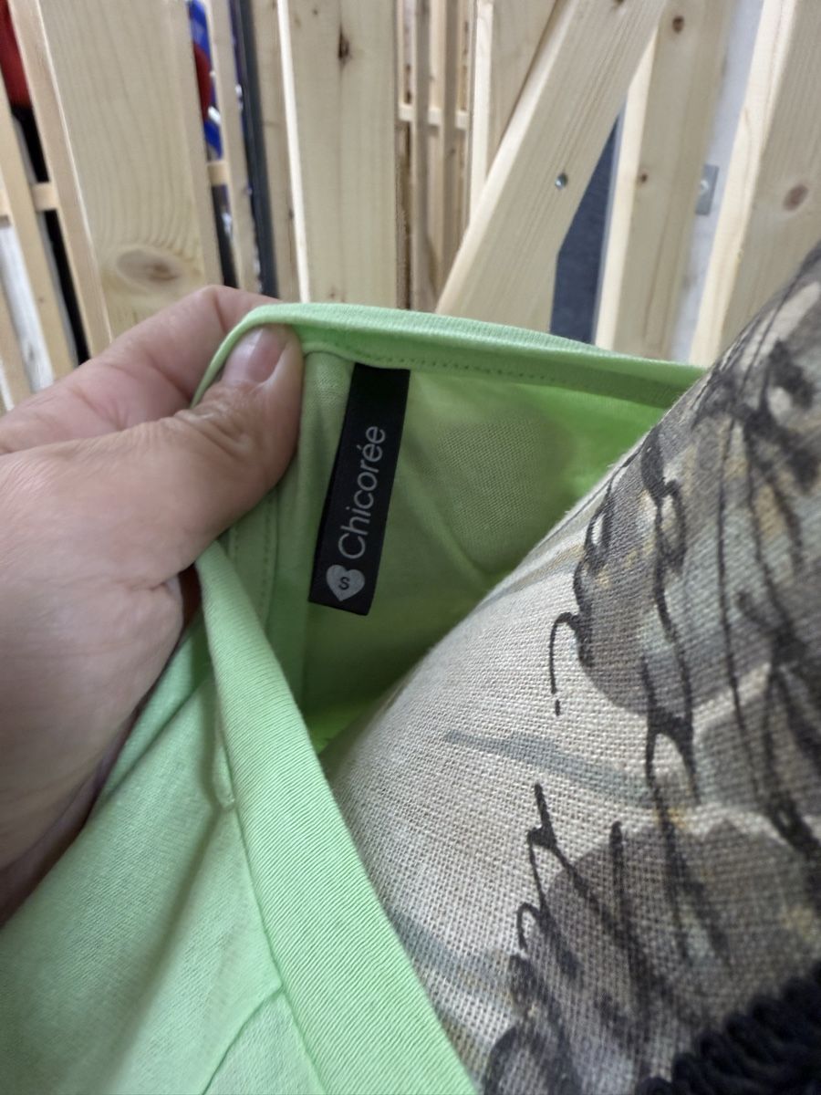 T-shirt: Tshirt – Nuovo (secondo la descrizione) da Itingen venduto da jessi811 1