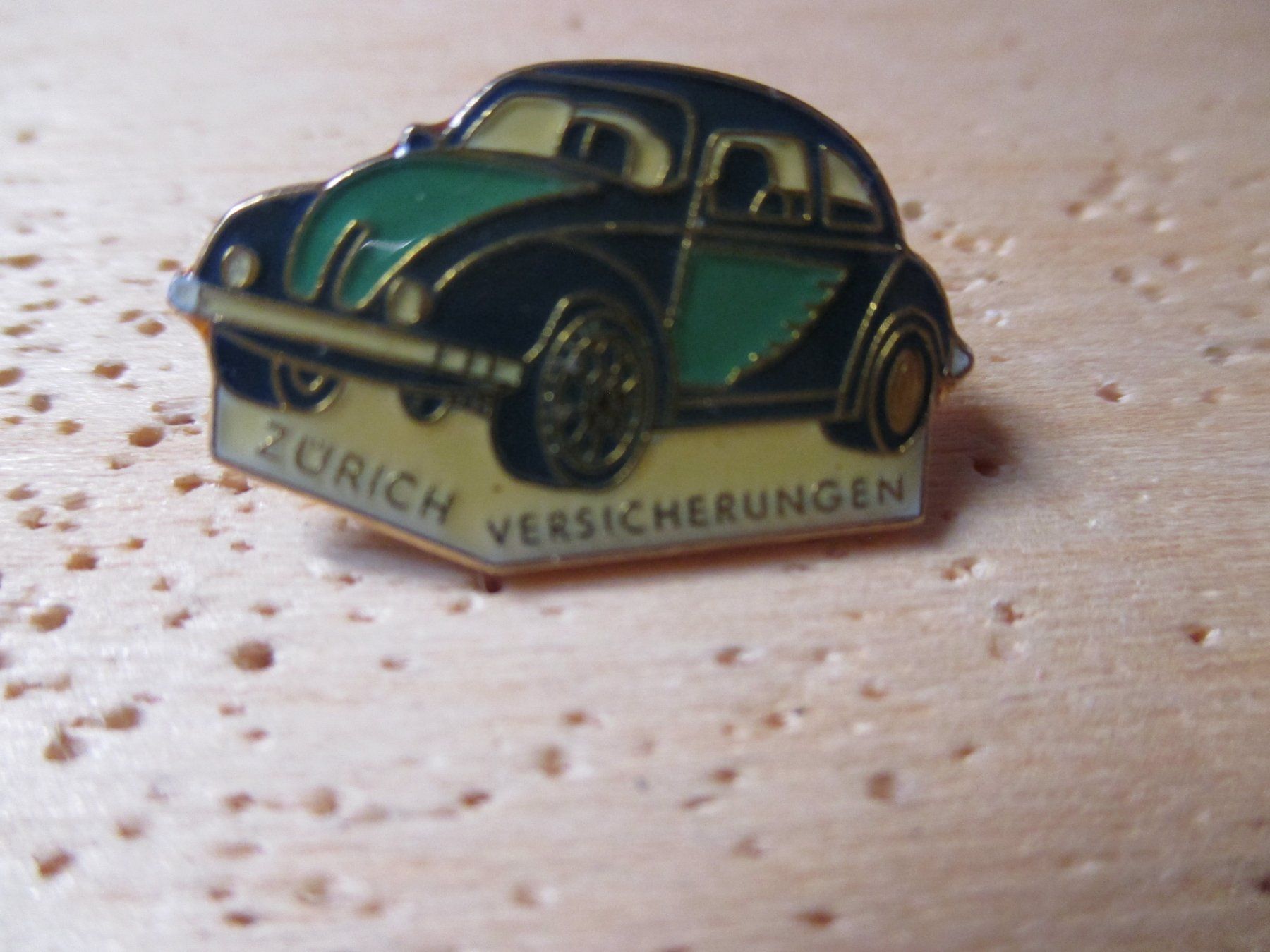 Volkswagen Placchette & Badge: VW Käfer Zürich Versicherung  Pin – Nuovo (secondo la descrizione) da Felsberg venduto da sanwill