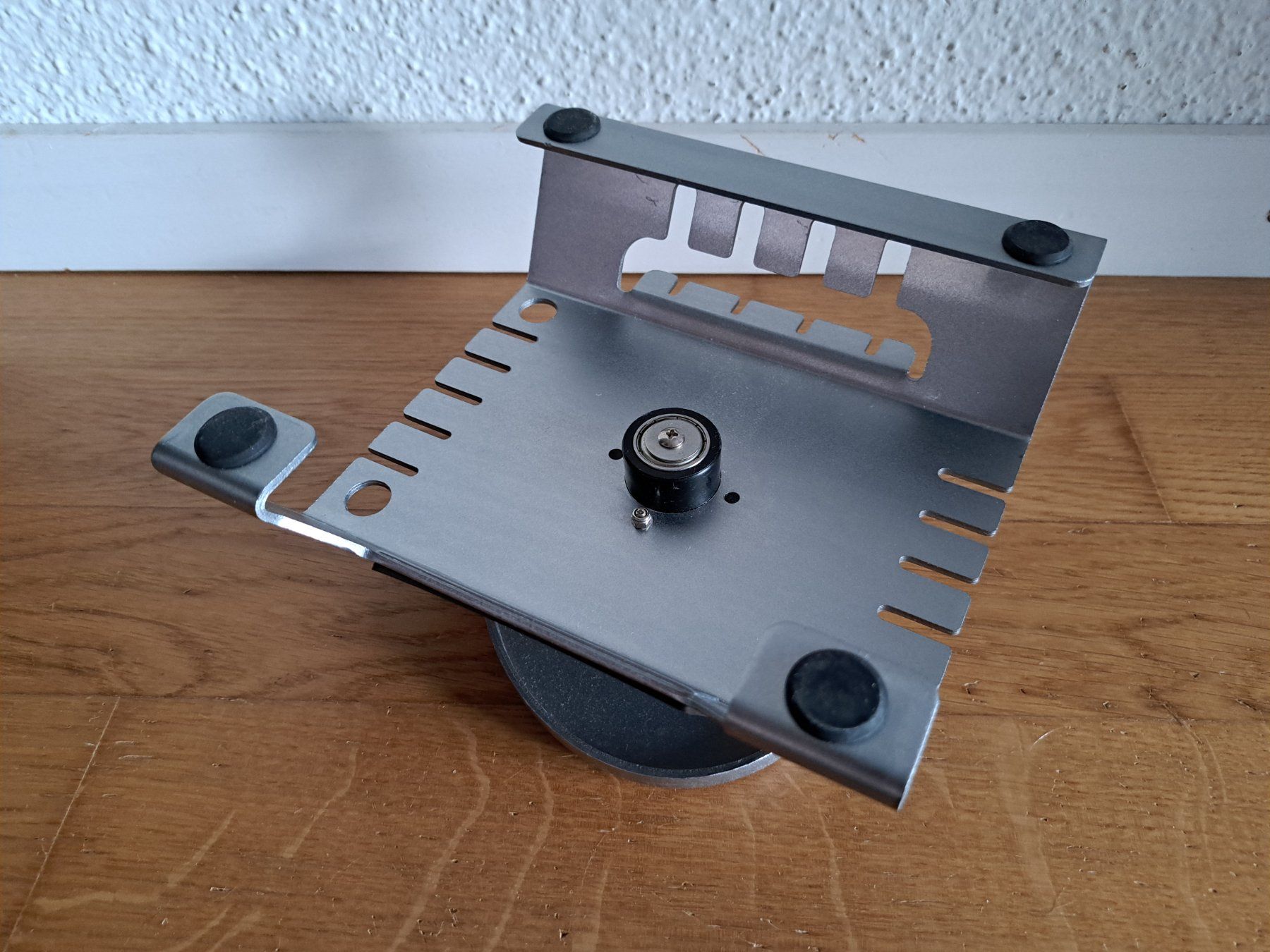 Modellismo RC: Reely Alu-Montageständer – Usato da Duebendorf venduto da Mauxus 3