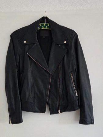Sehr schöne Massimo Dutti Lederjacke