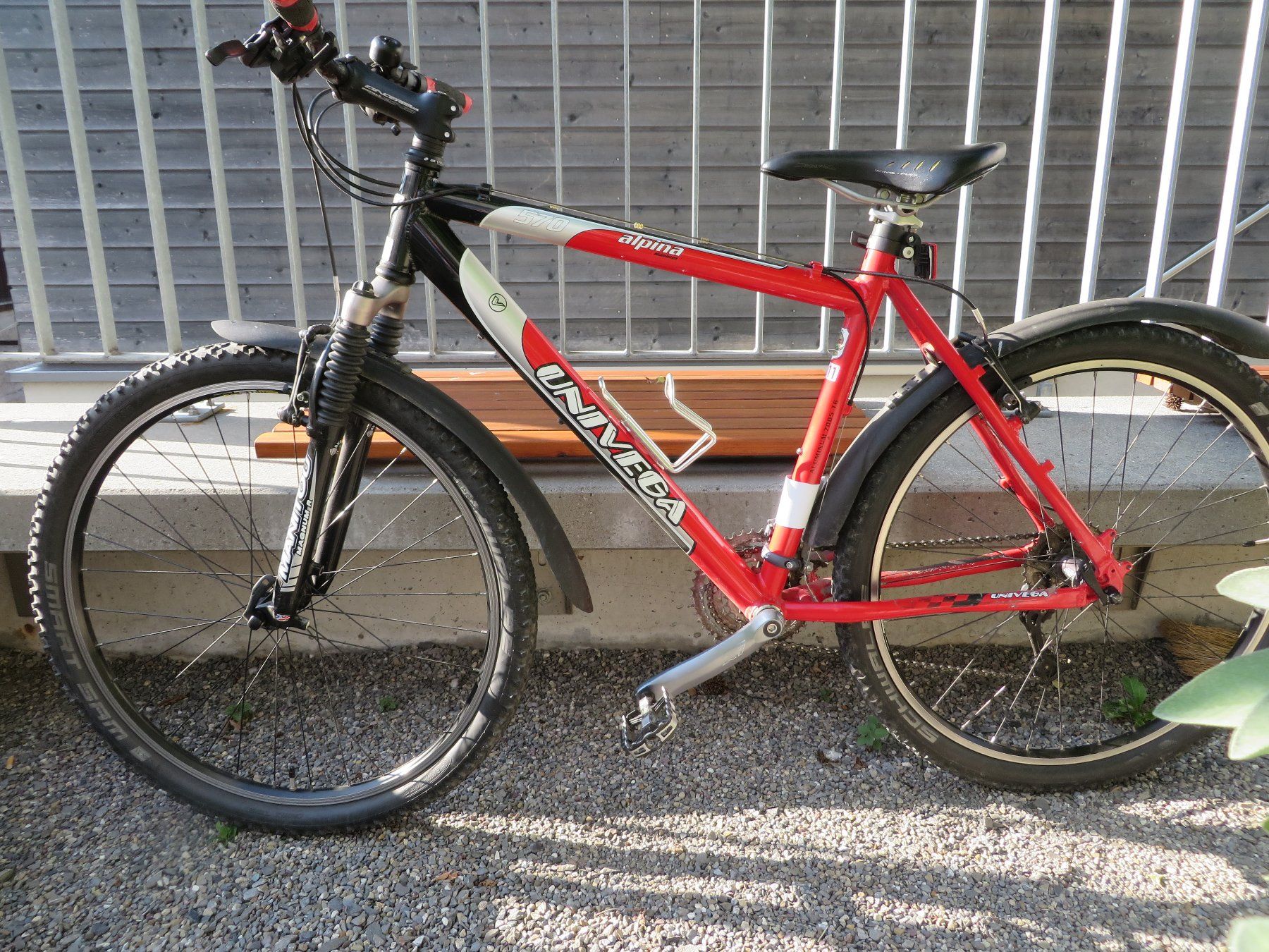 Univega Vélos: Jugend MTB UNIVEGA 570 – D'occasion à Cham par ikarus42 1