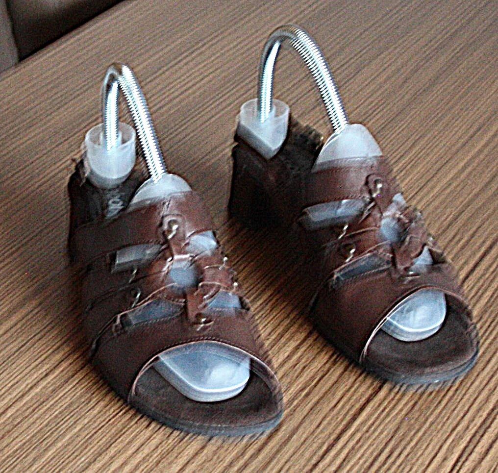 Gabor Scarpe da donna: Sandale GABOR Gr. 8 / 41 – Usato da Flüelen venduto da DiversicumAccessoire