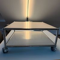 USM Haller Lowboard mit Rollen weiss gebraucht