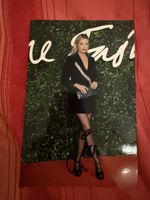 Laura Whitmore Foto mit Unterschrift guter Zustand