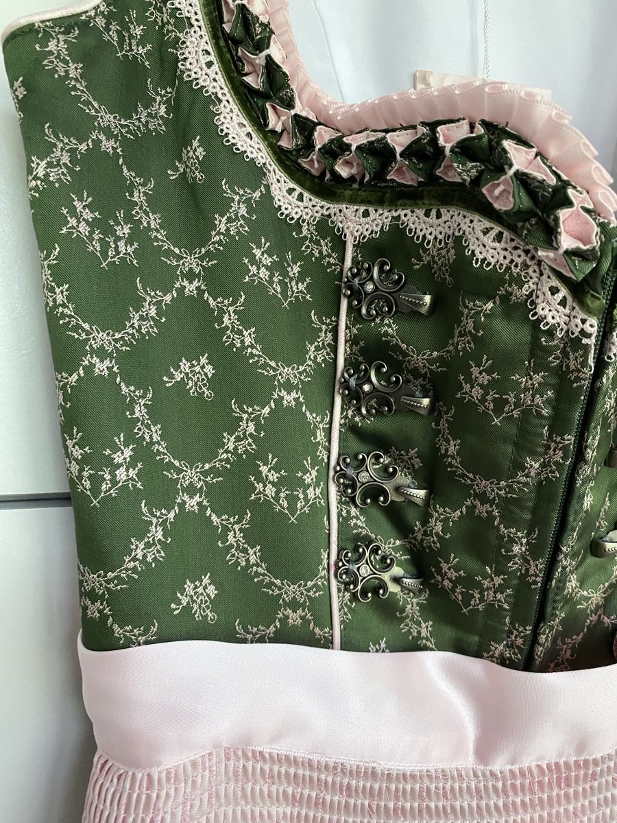 Krüger Robes: Wunderschönes Dirndl von Krüger in Gr. 34 – Neuf (Voir description) à Olten par ale_nb2x 1