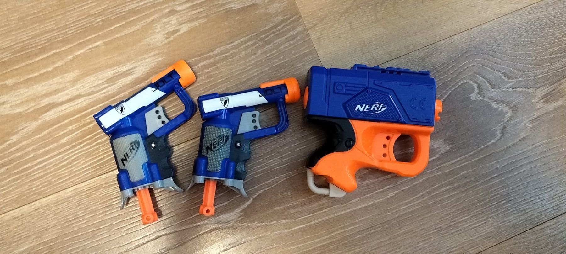 Nerf Giocattoli: NERF Gun und Darts Set – Usato da Zweilütschinen venduto da badguy79 1