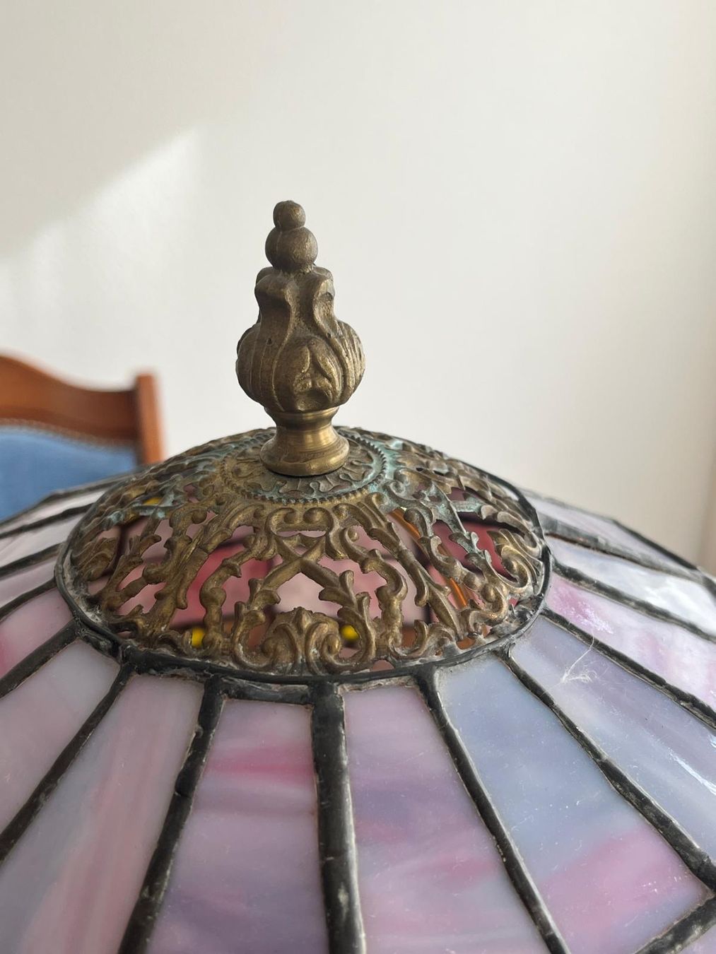 Lampade: Wunderschöne Tiffany-Stil Tischlampe – Usato da Klingnau venduto da Umweltklinik 5