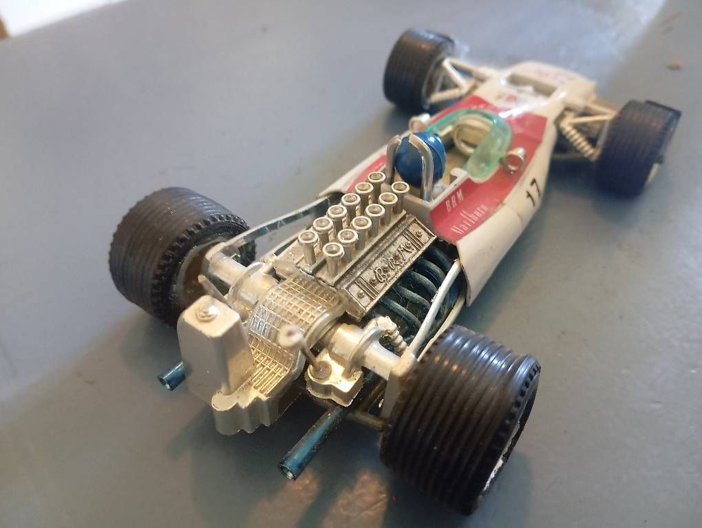 Modellini d'auto: Formel 1 Marlboro B.R.M. P 160, – Usato da Basel venduto da Petergunn 2