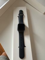 Apple Watch Series 5 40mm Space Grey con graffi