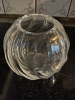 Vase in Kugelform