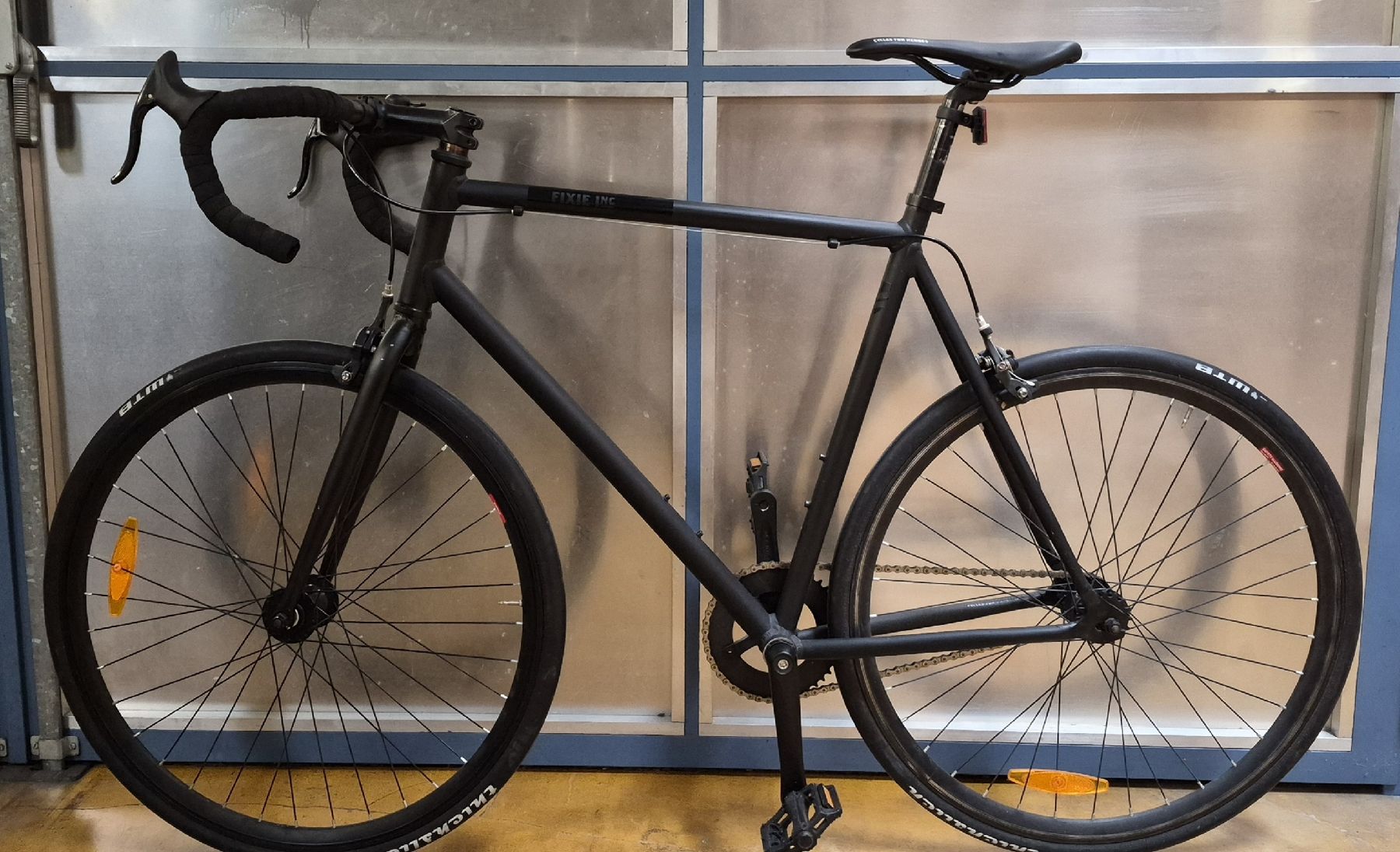 Fixie Inc. Vélos: Fixie Inc – D'occasion à Interlaken par gilesftg 1
