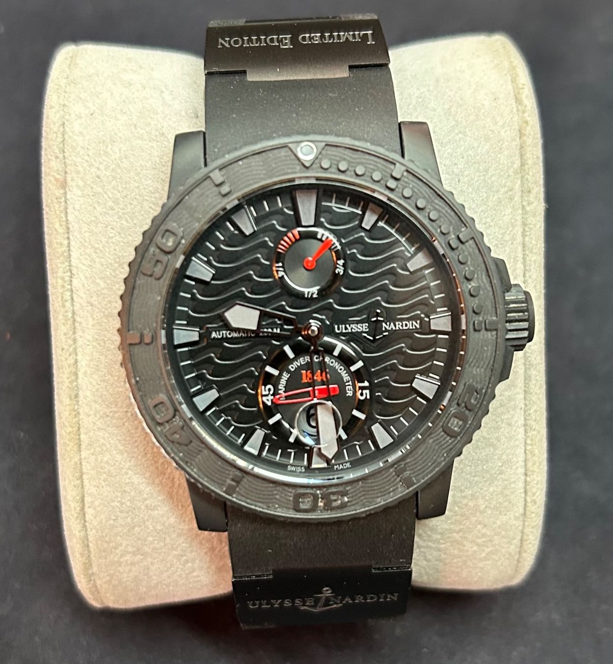 Ulysse Nardin Orologi: Ulysse Nardin Maxi Marine Diver Modèle Black Océan – Usato da Châtillon FR venduto da xwillow