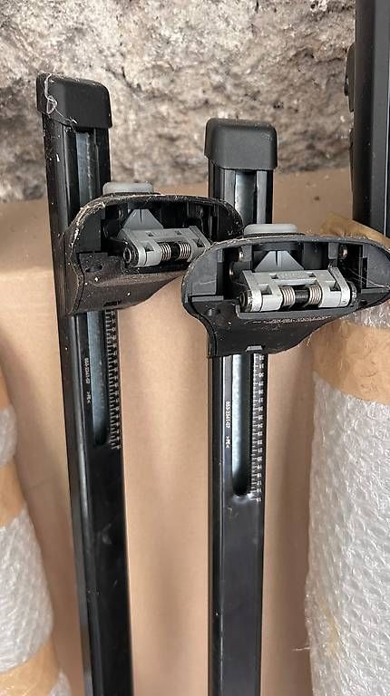 Dachträger: Barre de toit Thule  – Gebraucht aus Collex von val_9cgy 1