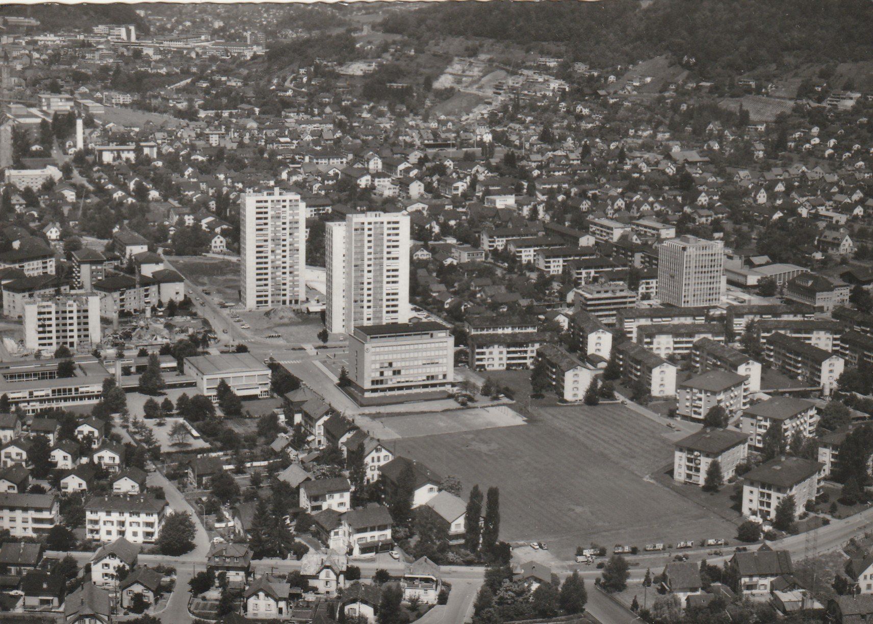Cartoline postali: Wettingen Flugaufnahme – Usato da Rorschacherberg venduto da fratovi2