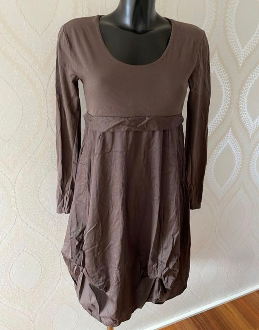 Robes: Jerseykleid made in Italy, M -L – D'occasion à Meilen par Ztoh