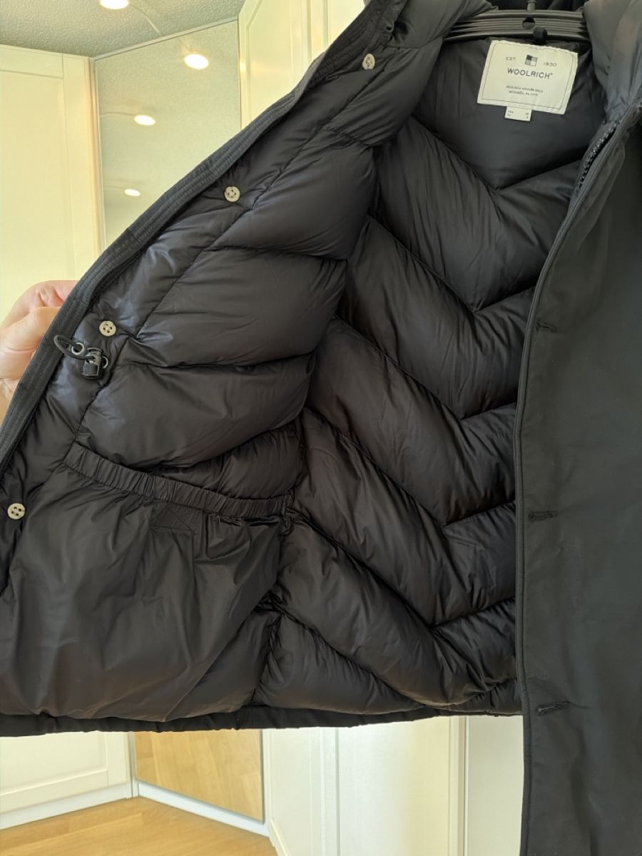 Woolrich Cappotti: Woolrich Arctic Parka schwarz, Grösse S – Nuovo (secondo la descrizione) da Hägendorf venduto da fufj11 2