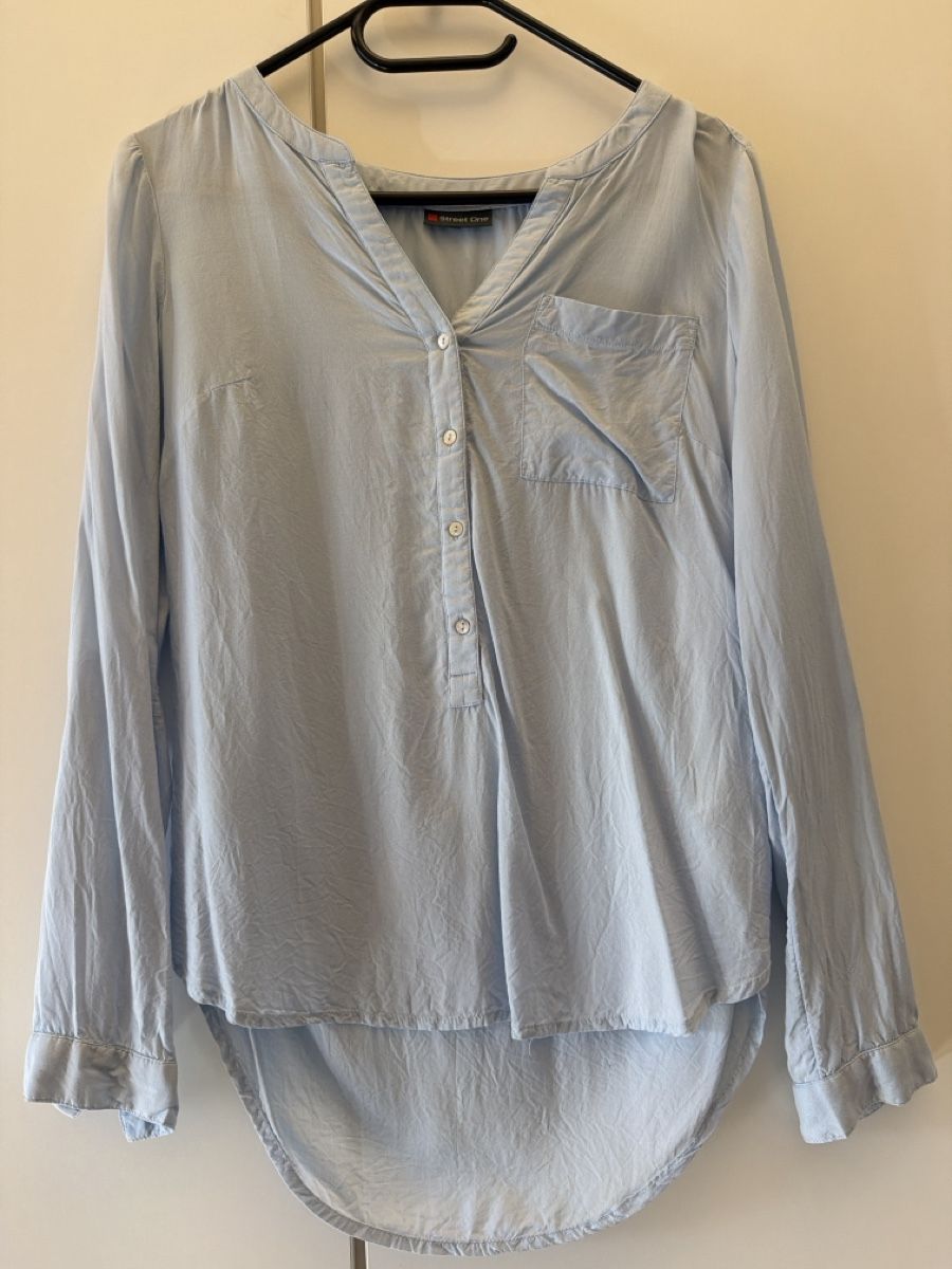 Blusen: Neuwertige Street One Bluse – Neu (gemäss Beschreibung) aus Rotkreuz von HKitty92